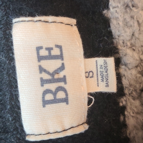 BKE Cardigan - Picture 7 of 12